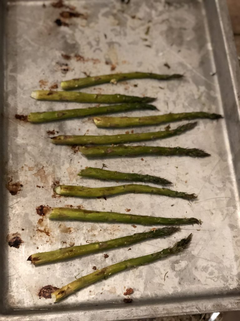 Roasted asparagus - A Sample Daniel Fast Meal Plan | Millennials with Meaning